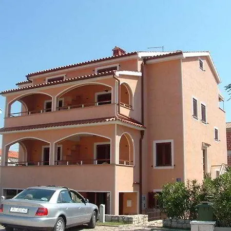 Zdjelar Poreč