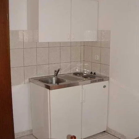 Zdjelar Aparthotel