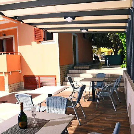 Zdjelar Aparthotel Poreč