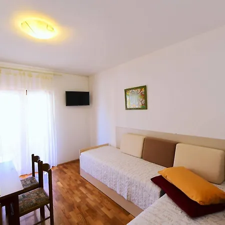 Zdjelar 3* Poreč